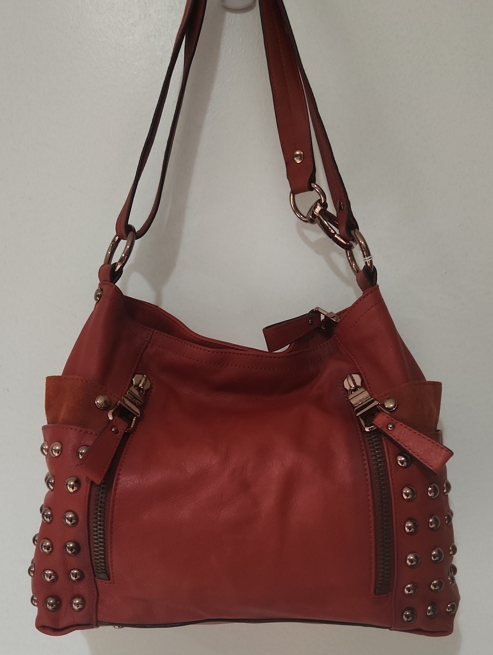 ⛔️RSVD❌B. Makowsky red leather/rose gold shoulder/xbody. EUC Preloved sold as is
